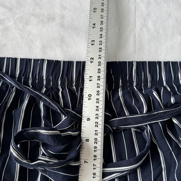 INC Women's M Nautical Stripe Boardwalk Capri Rayon Pants Wide Leg Lightweight - Picture 9 of 12